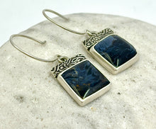 Load image into Gallery viewer, Earrings Pietersite