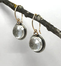 Load image into Gallery viewer, Earrings Rose Cut Quartz

