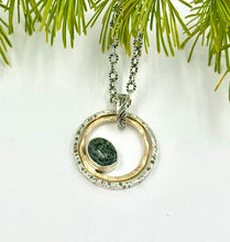 Load image into Gallery viewer, Pendant Greenstone
