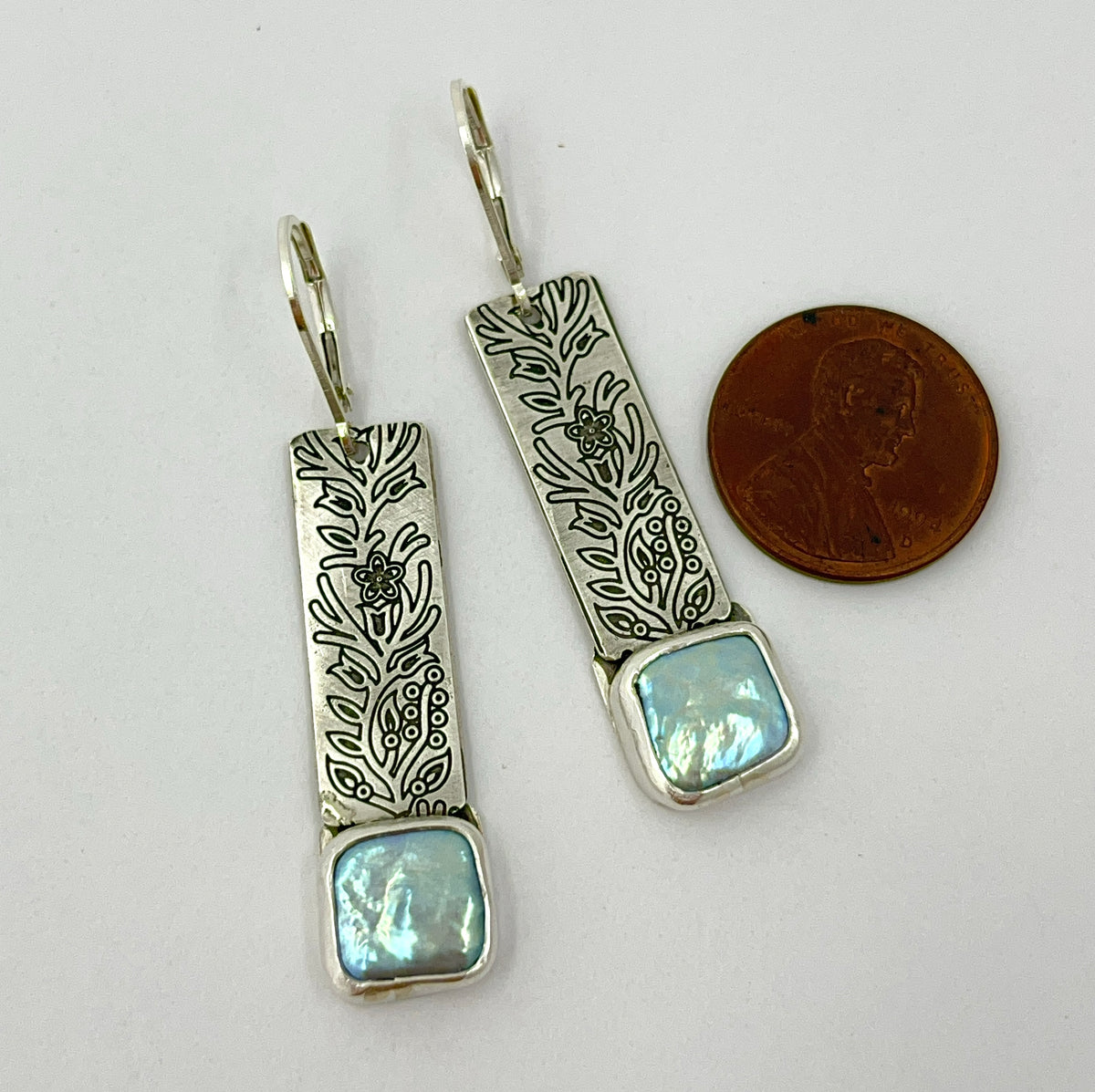 Earrings Fresh Water Pearl Silver Woodland Seven Sister Design