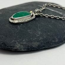 Load image into Gallery viewer, Pendant Emerald
