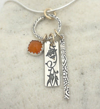 Load image into Gallery viewer, Pendant Carnelian with dangles
