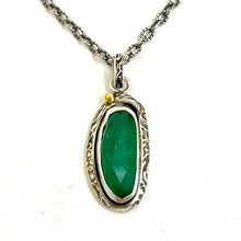 Load image into Gallery viewer, Pendant Emerald
