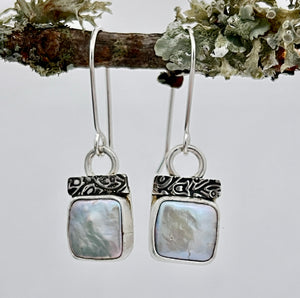 Earrings Gray Coin Pearl