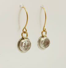 Load image into Gallery viewer, Earrings Quartz
