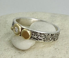 Load image into Gallery viewer, Ring Gold Pebbles/Cairns, Diamonds, Silver
