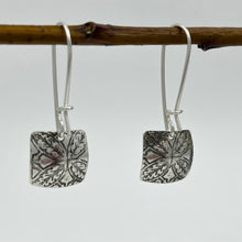 Load image into Gallery viewer, Earrings Star Flower
