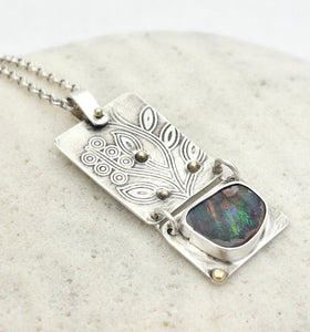 Pendant Boulder Opal