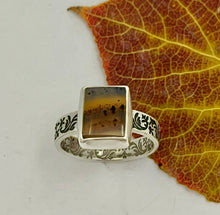 Load image into Gallery viewer, Ring Montana Agate
