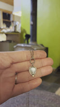 Load and play video in Gallery viewer, Pendant Aquamarine and Diamond
