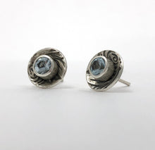 Load image into Gallery viewer, Earrings Silver with Aquamarine
