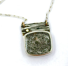 Load image into Gallery viewer, Pendant Pyrite in Quartz
