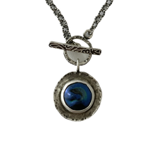 Load image into Gallery viewer, Pendant Blue Fresh Water Pearl
