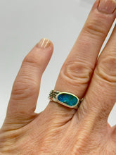 Load image into Gallery viewer, Ring Boulder Opal
